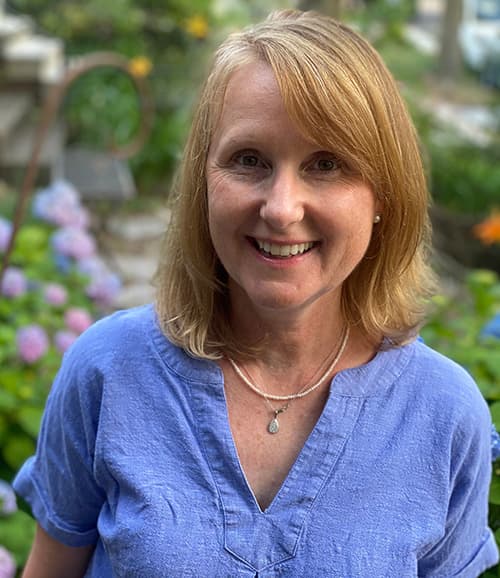 Professor Allison Metz